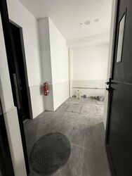 Yio Chu Kang Road (D19), Shop House #608698561